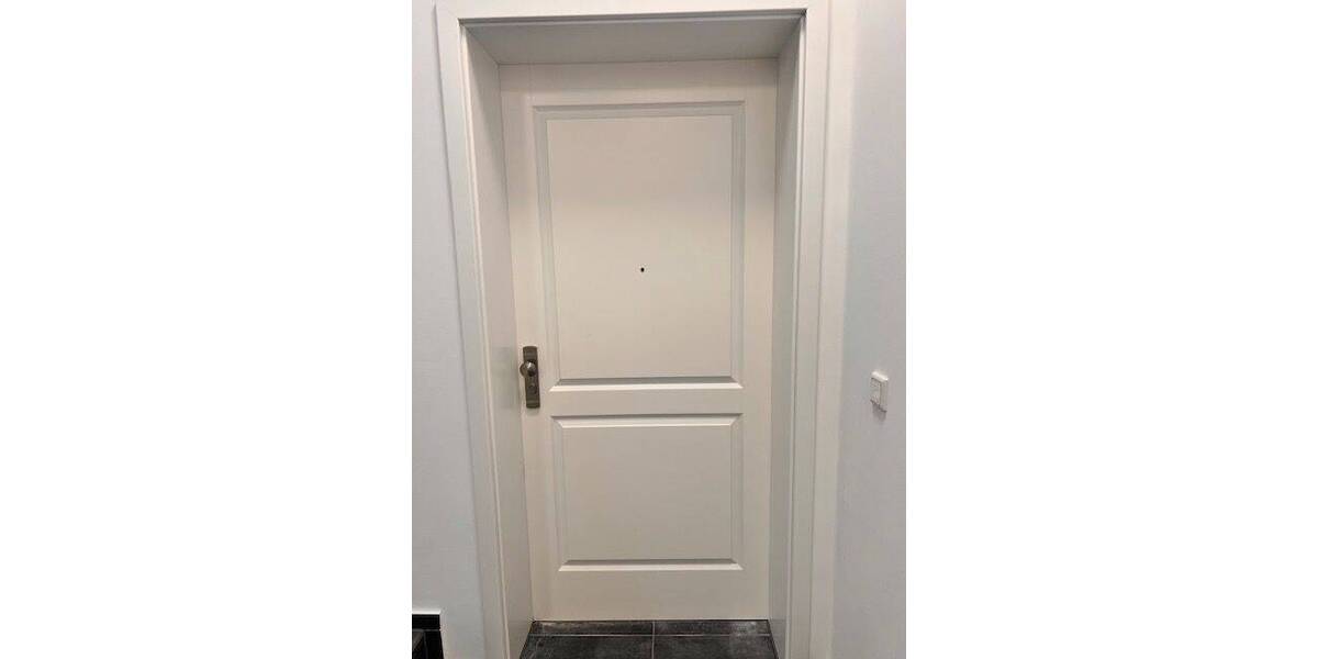 Etagenwohnung Rostock Stadtmitte - 3 Zimmer, 96 m&sup2;, 1.700&euro; | Angebot:26346673