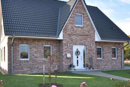 Haus Schwaan - 6 Zimmer, 176 m&sup2;, 405.000&euro; | Angebot:24224141