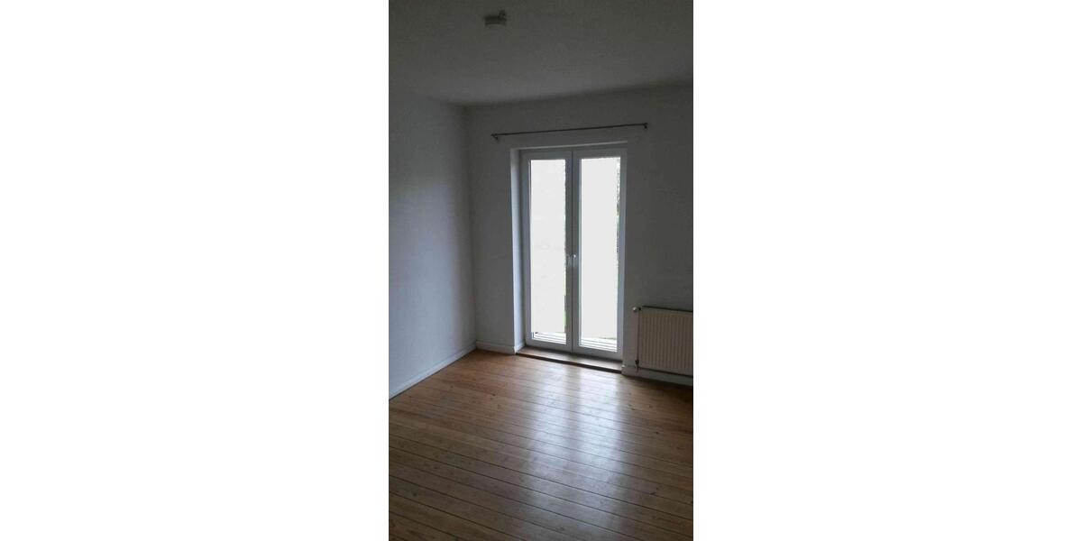 Etagenwohnung Rostock Hansaviertel - 2 Zimmer, 50 m&sup2;, 522&euro; | Angebot:25830951