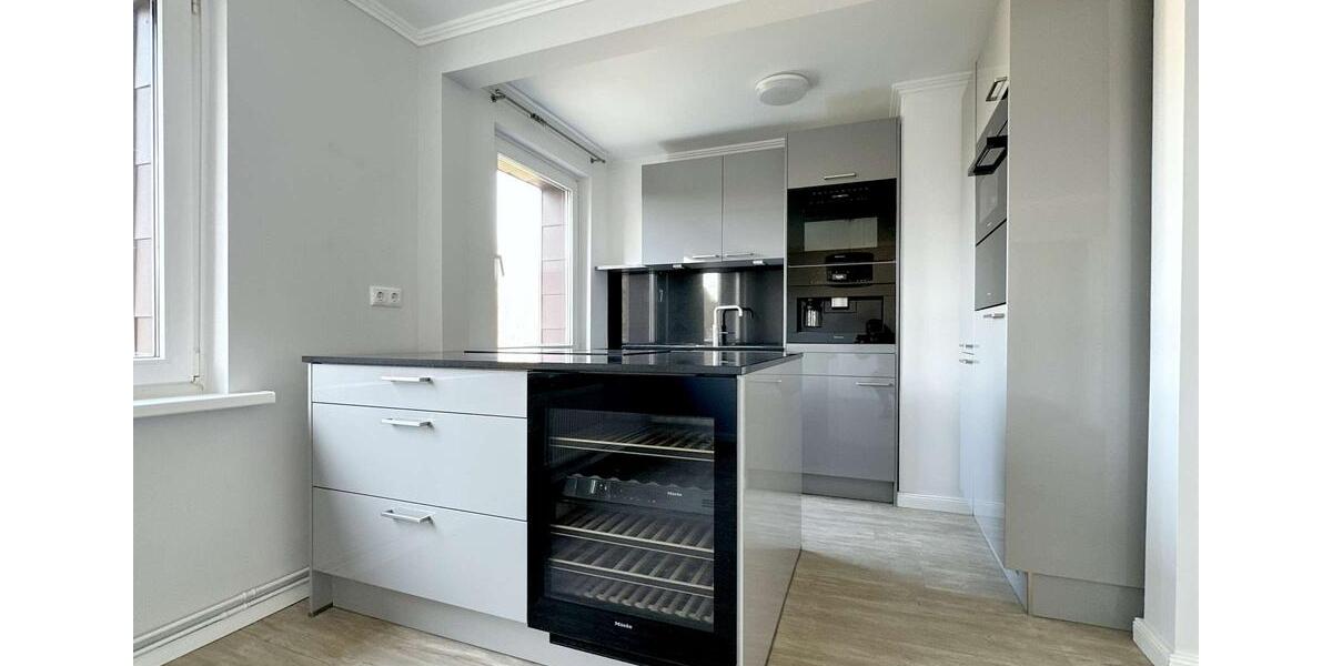 Dachgeschoßwohnung Rostock Hansaviertel - 3 Zimmer, 56 m&sup2;, 1.140&euro; | Angebot:24754744