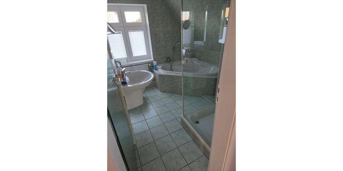 Einfamilienhaus Kühlungsborn - 5 Zimmer, 150 m&sup2;, 1.600&euro; | Angebot:23845113