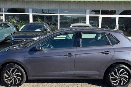 VW Polo 12.900 km 19.490 € Vilz 18195
