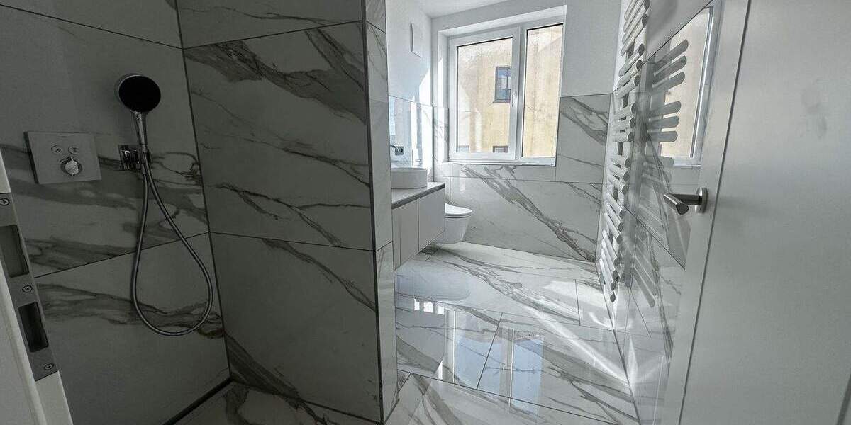 Etagenwohnung Rostock Stadtmitte - 4 Zimmer, 136 m&sup2;, 729.000&euro; | Angebot:25198204