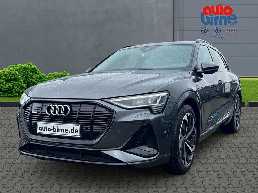 Audi e-tron 43.591 km 37.880 € Bad Doberan 18209