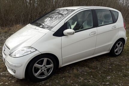 Mercedes-Benz A 150 246.000 km 1.950 € Laage 18299