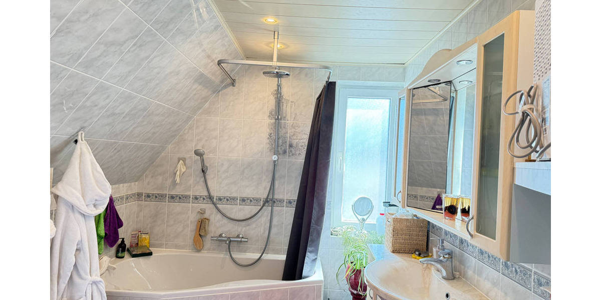 Einfamilienhaus Bad Doberan - 8 Zimmer, 105 m&sup2;, 369.000&euro; | Angebot:25770600