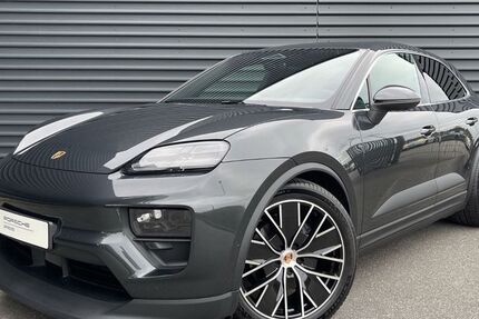 Porsche Macan 3.990 km 87.850 &euro; Papendorf 18059
