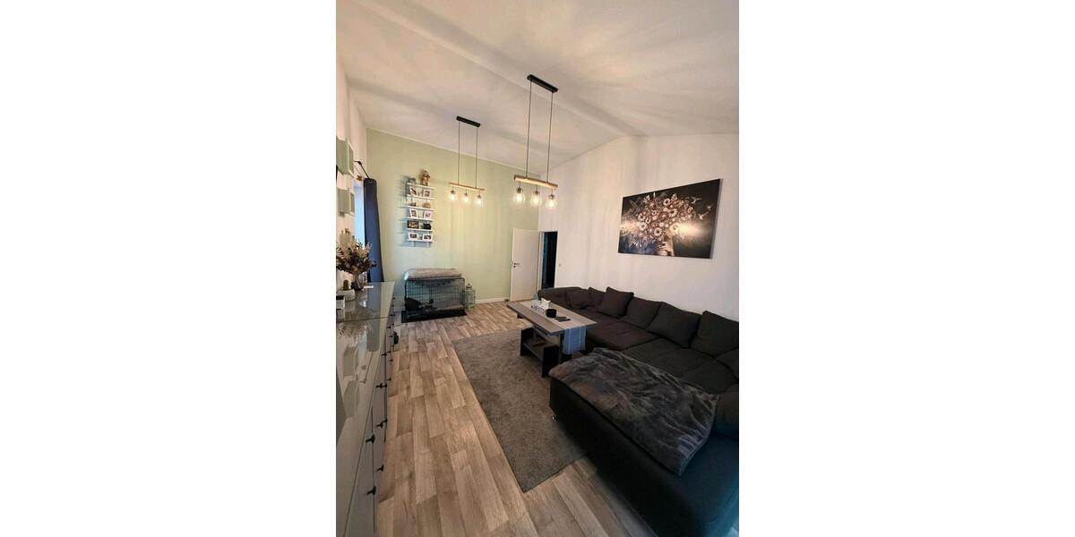 Dachgeschoßwohnung Bützow - 4 Zimmer, 90 m&sup2;, 740&euro; | Angebot:25225457