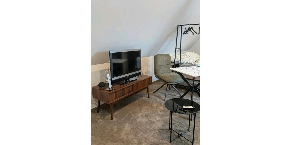 Dachgeschoßwohnung Papendorf - 1 Zimmer, 39 m&sup2;, 990&euro; | Angebot:27693856