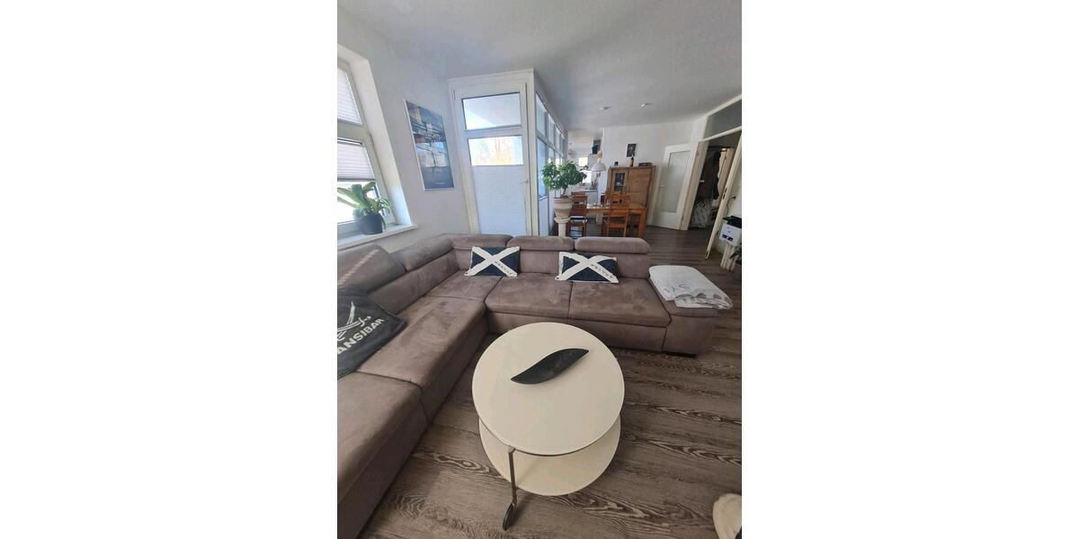 Etagenwohnung Rostock Hohe Düne - 3 Zimmer, 86 m&sup2;, 1.495&euro; | Angebot:26353770