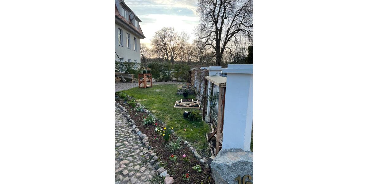 Erdgeschoßwohnung Dummerstorf - 3.5 Zimmer, 118 m&sup2;, 950&euro; | Angebot:27640645