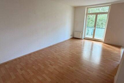 Wohnung Rostock Stadtmitte - 2 Zimmer, 48 m&sup2;, 450&euro; | Angebot:26851175
