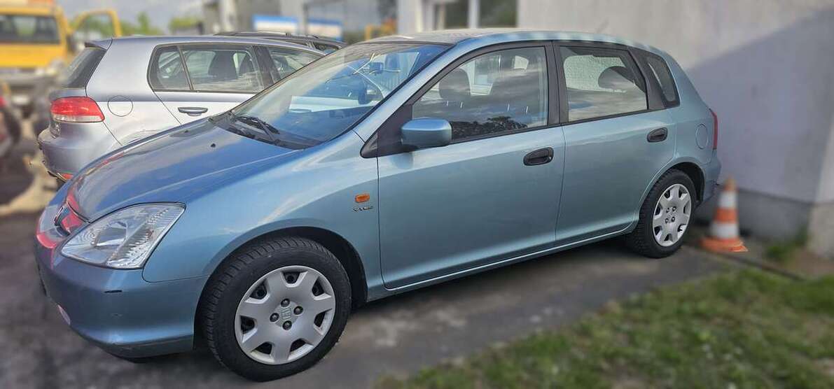 Honda Civic 145.789 km 2.000 € Rostock 18059