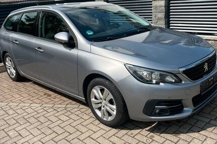 Peugeot 308 142.316 km 9.550 € Bad Doberan 18209