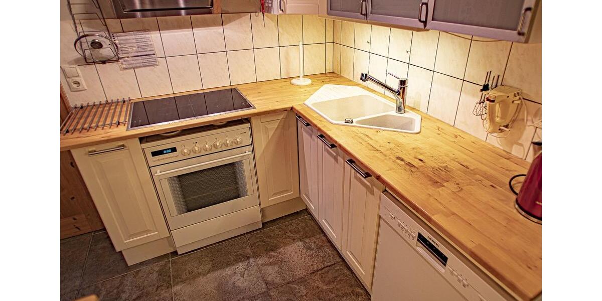 Erdgeschoßwohnung Rostock Alt Bartelsdorf - 4 Zimmer, 105 m&sup2;, 975&euro; | Angebot:25523058