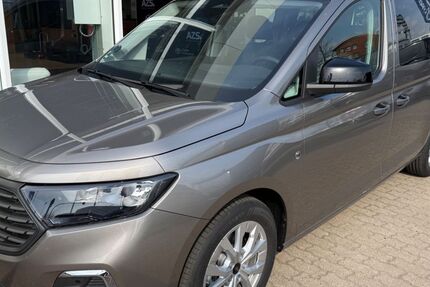 Ford Grand Tourneo 1.850 km 38.890 &euro; Rostock 18059