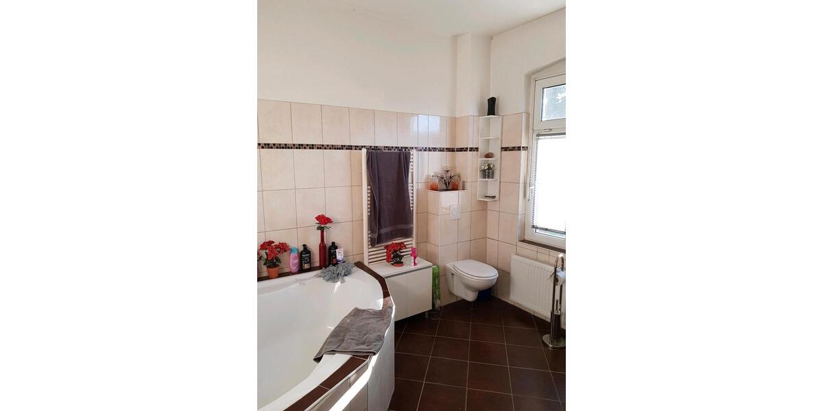 Einfamilienhaus Bützow - 4 Zimmer, 140 m&sup2;, 300.000&euro; | Angebot:24421787