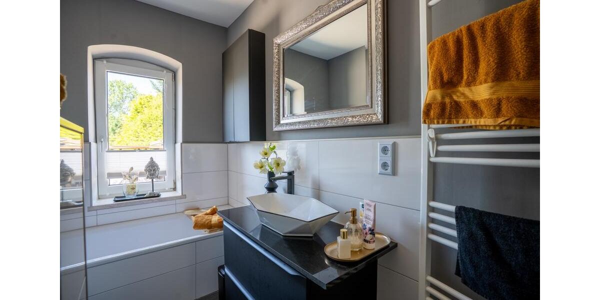 Einfamilienhaus Marlow - 6 Zimmer, 220 m&sup2;, 657.000&euro; | Angebot:24243802