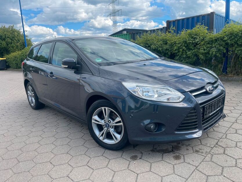 Ford Focus 122.682 km 5.800 € Broderstorf 18184