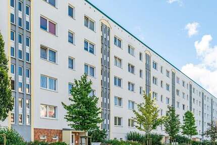 Wohnung Rostock Lütten Klein - 2 Zimmer, 45 m&sup2;, 379&euro; | Angebot:27250321