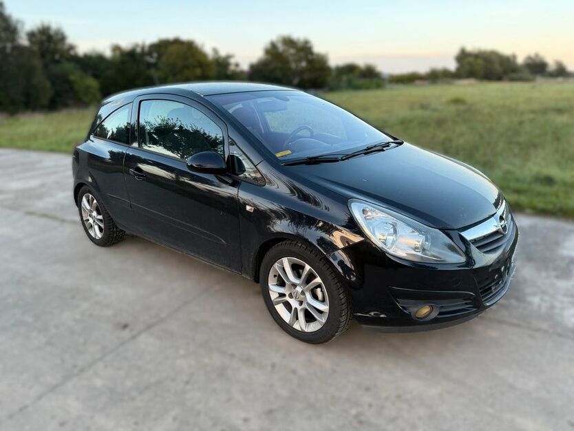 Opel Corsa 115.523 km 3.999 € Mandelshagen 18182