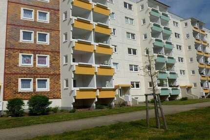 Wohnung zum Mieten in Rostock 397 € 61.85 m²