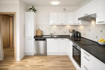 Große und helle 3-Zimmer Wohnung in Lichtenhagen (WG o. Familie) 3 zimmer