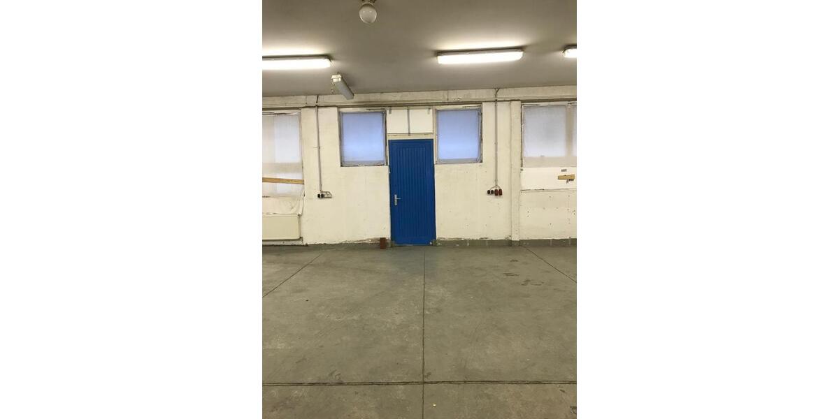 Provfrei: Ebenerd WerkstattLager 275 qm 7€qm Rolltor 18107 HRO zimmer