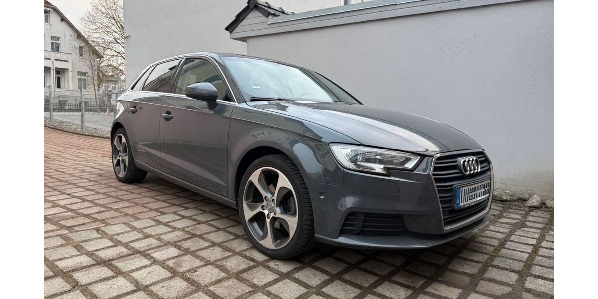 Audi A3 95.000 km 12.950 &euro; Rostock 18057