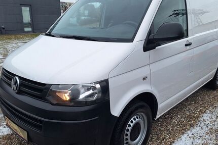VW T5 Transporter 220.000 km 9.990 &euro; Rostock 18146