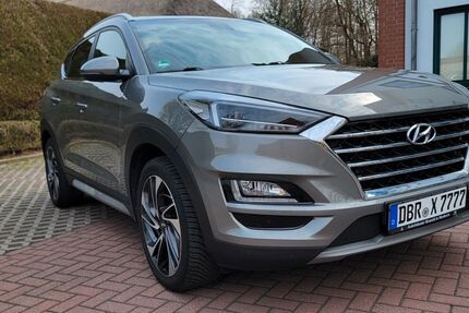 Hyundai TUCSON 112.000 km 14.990 &euro; Graal-Müritz 18181
