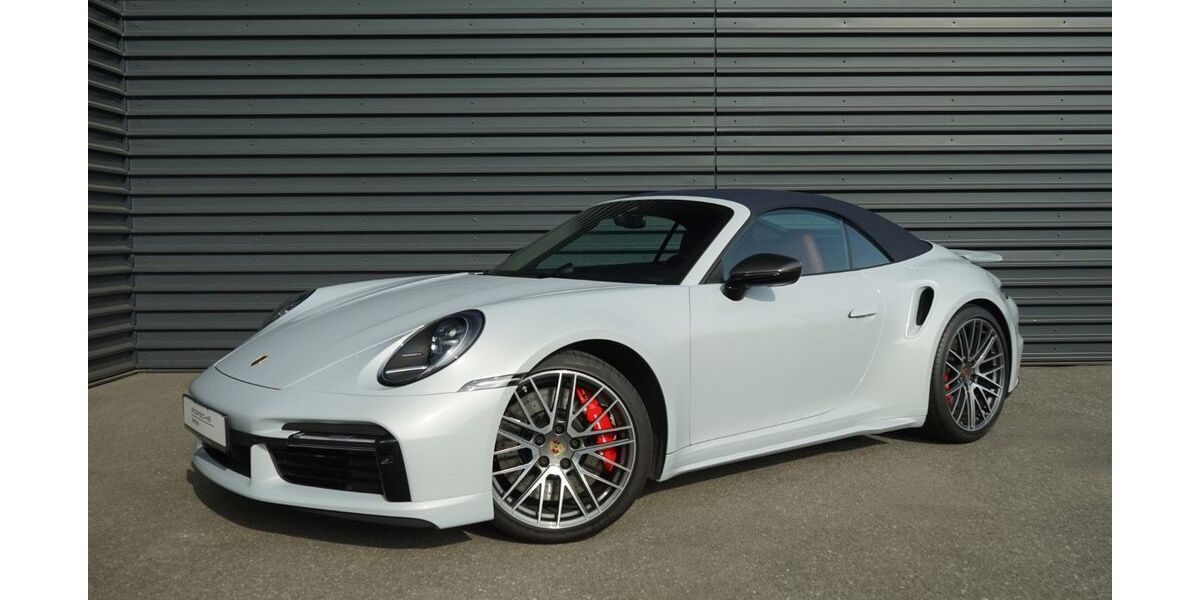 Porsche 992 6.779 km 197.750 &euro; Papendorf 18059