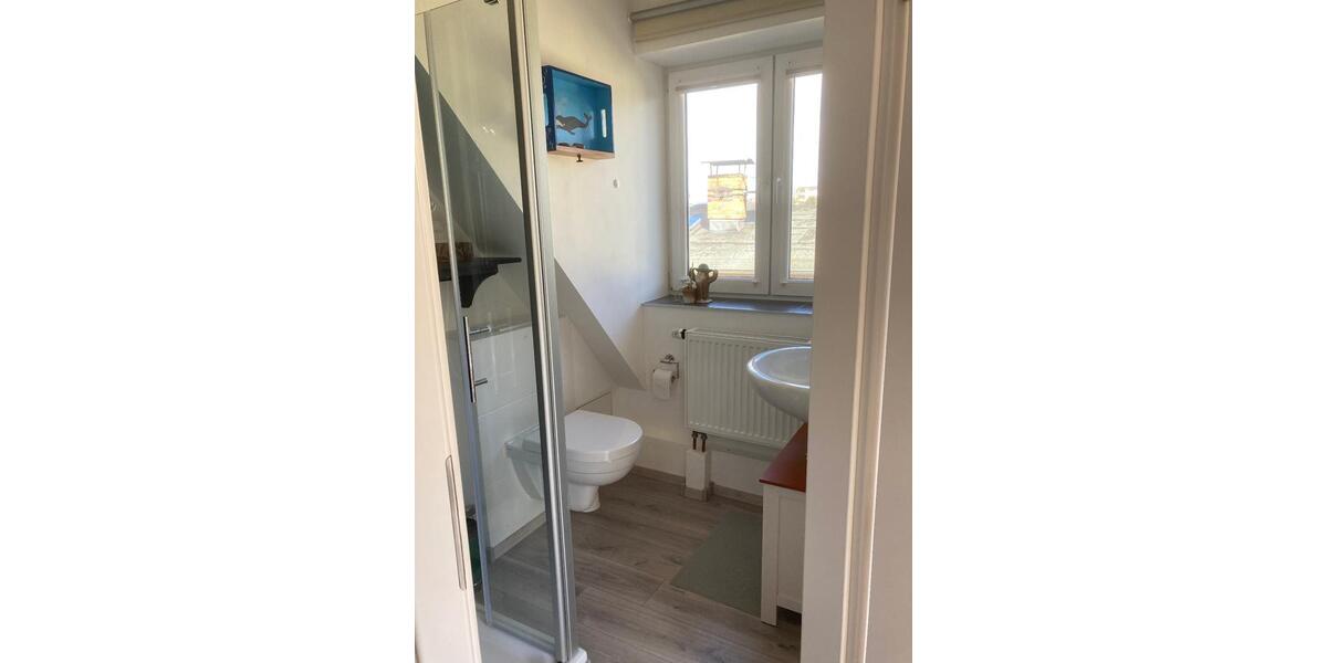 Dachgeschoßwohnung Bentwisch - 2 Zimmer, 45 m&sup2;, 750&euro; | Angebot:26170764