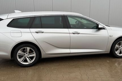 Opel Insignia 132.042 km 13.990 &euro; Ribnitz / Nähe Rostock 18311