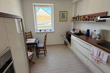 Voll möblierte 3-Zimmer-Wohnung mit Balkon & Einbauküche in Rostock-Kröpeliner Straße 3 zimmer