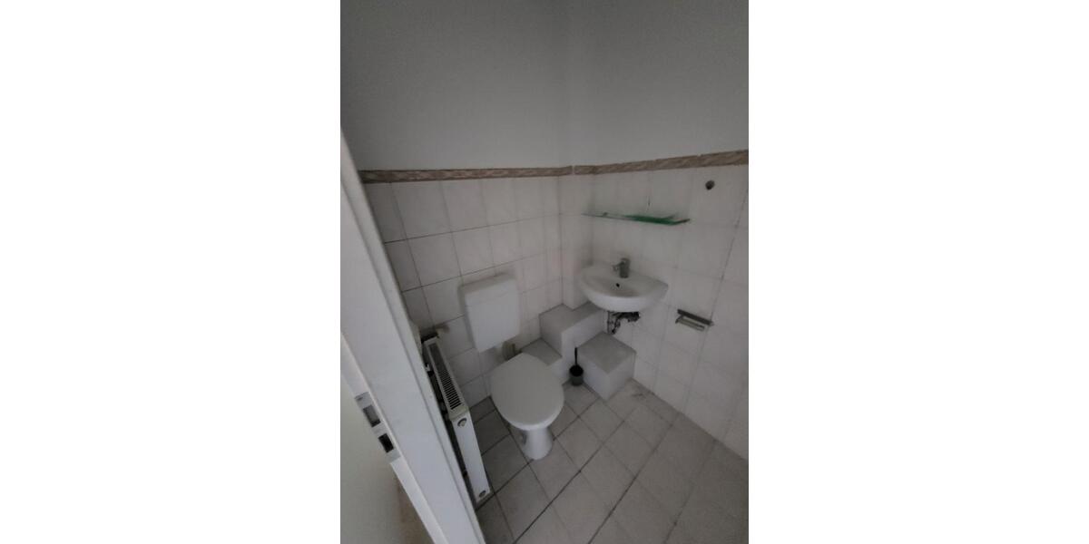Dachgeschoßwohnung Rostock Hansaviertel - 2 Zimmer, 41 m&sup2;, 450&euro; | Angebot:26635656