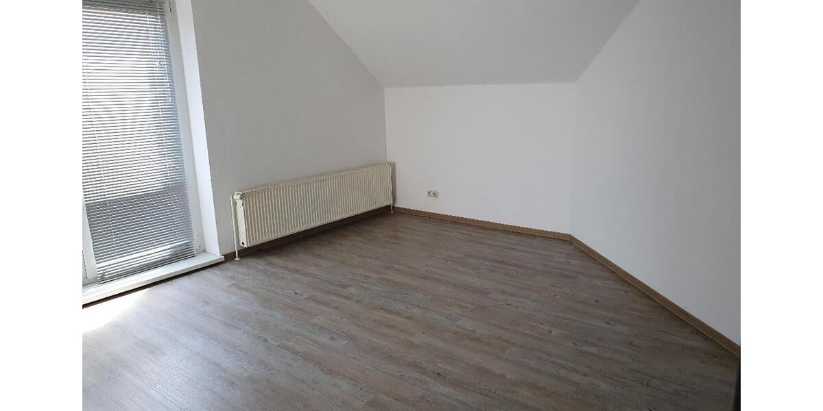 Dachgeschoßwohnung Papendorf - 1 Zimmer, 41 m&sup2;, 425&euro; | Angebot:26251252