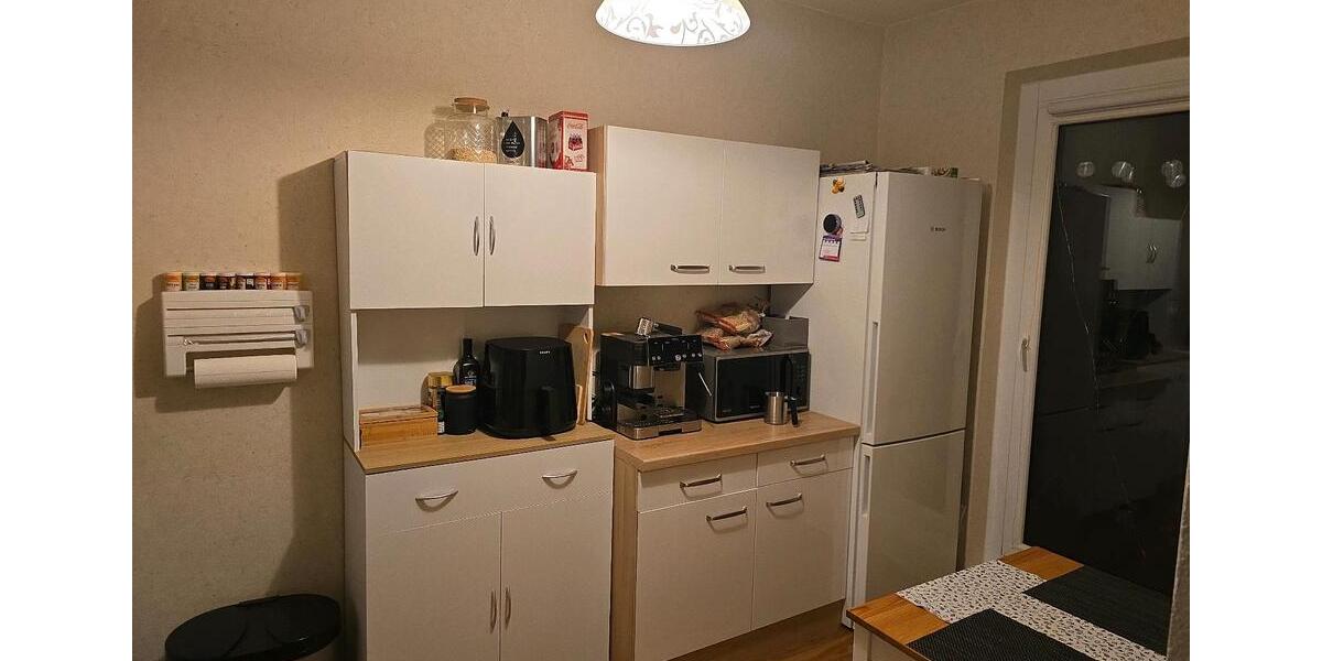 Etagenwohnung Rostock Hansaviertel - 3 Zimmer, 61 m&sup2;, 2.500&euro; | Angebot:25018147