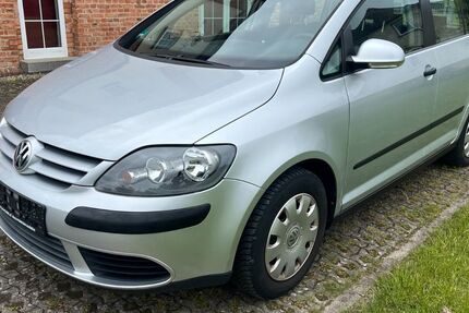 VW Golf 135.555 km 4.990 &euro; Bargeshagen 18211