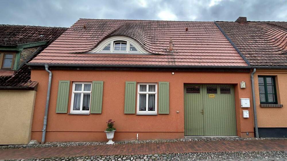 Mehrfamilienhaus, Wohnhaus Tessin - 4 Zimmer, 97 m&sup2;, 230.000&euro; | Angebot:25678945