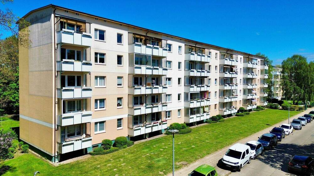 Etagenwohnung Rostock Südstadt - 3 Zimmer, 60 m&sup2;, 185.000&euro; | Angebot:26570412