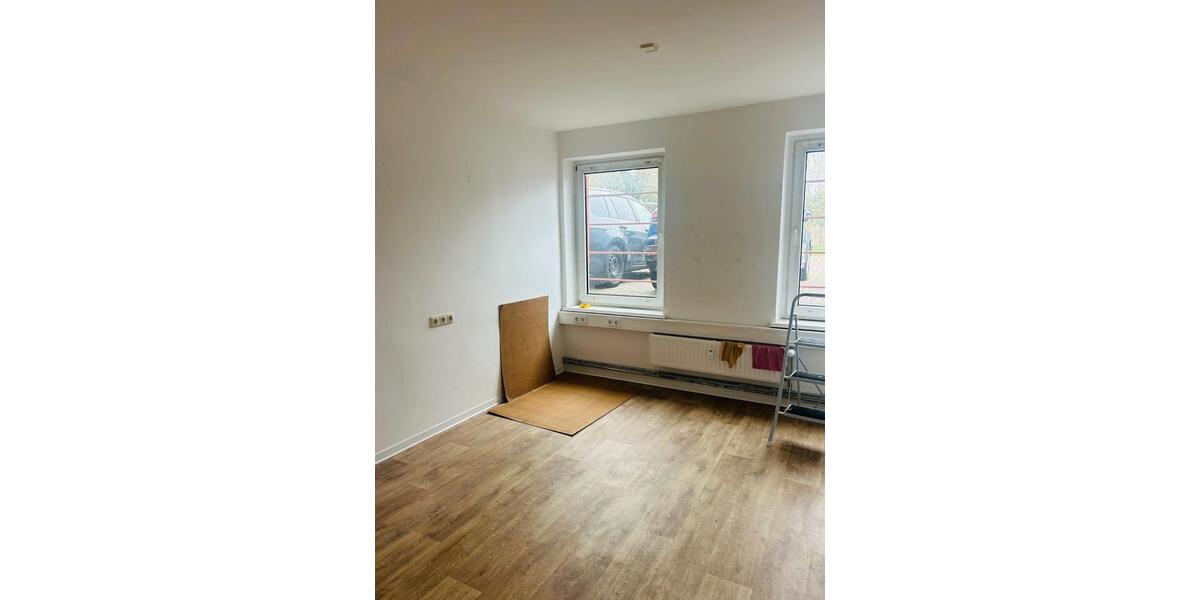 Etagenwohnung Rostock Alt Bartelsdorf - 8 Zimmer, 210 m&sup2;, 1.501&euro; | Angebot:26424394