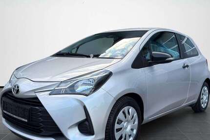 Toyota Yaris 6.694 km 11.999 &euro; Ribnitz-Damgarten 18311