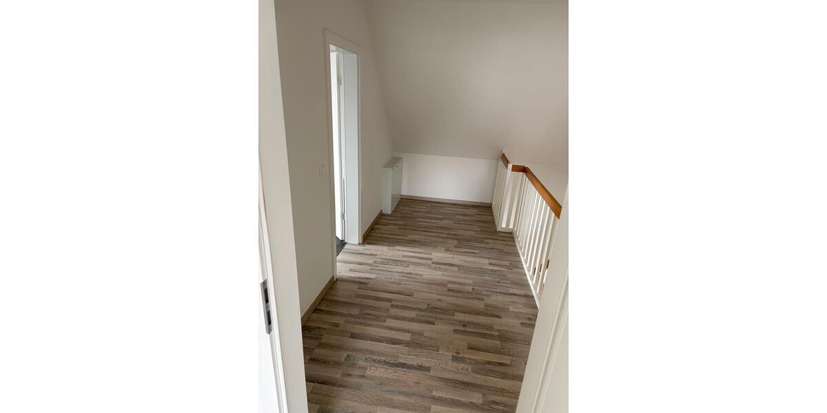 Einfamilienhaus Dierhagen - 5 Zimmer, 155 m&sup2;, 1.800&euro; | Angebot:23473928