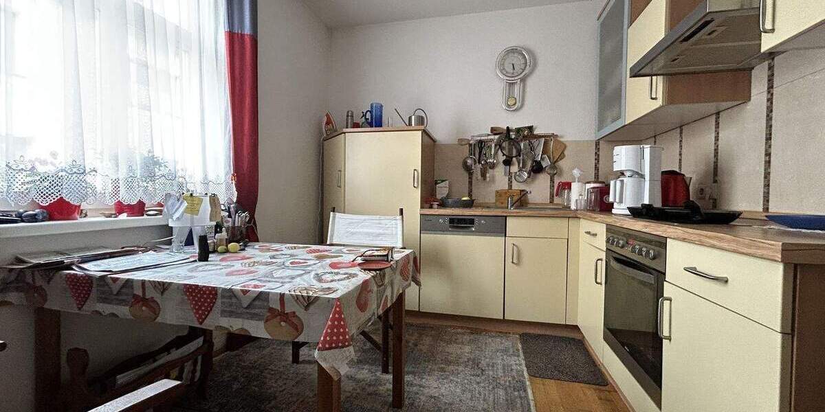 Mehrfamilienhaus, Wohnhaus Tessin - 4 Zimmer, 97 m&sup2;, 230.000&euro; | Angebot:25678945