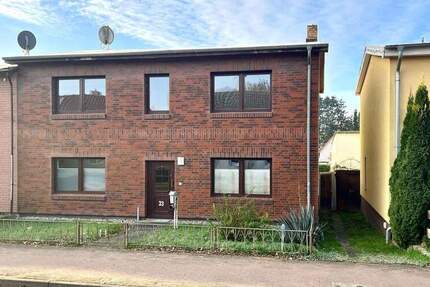 Wohnen im Speckgürtel von Rostock. REH in Kessin nahe der Warnow, ca. 148 m² Wfl., 705 m² Grdst.! 5 zimmer