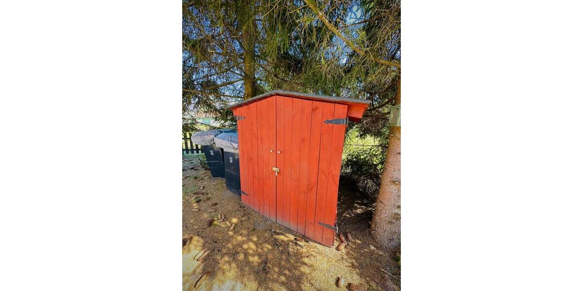 Einfamilienhaus Rostock - 4 Zimmer, 85 m&sup2;, 79.000&euro; | Angebot:27021204