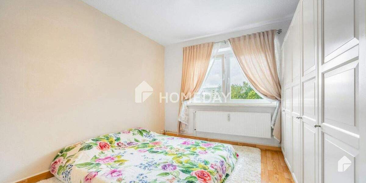 Etagenwohnung Rostock Dierkow-Neu - 3 Zimmer, 62 m&sup2;, 139.500&euro; | Angebot:25699181