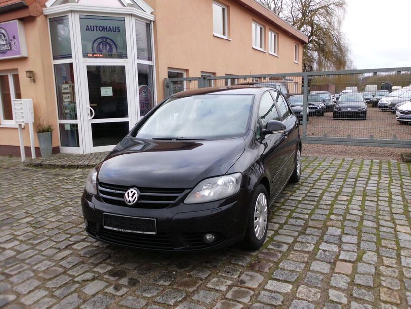 VW Golf 257.000 km 3.490 € Rostock 18055