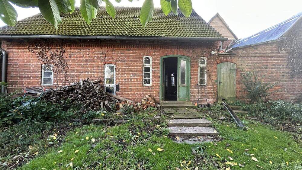 Mehrfamilienhaus, Wohnhaus Tessin - 1 Zimmer, 375 m&sup2;, 457.000&euro; | Angebot:25731048